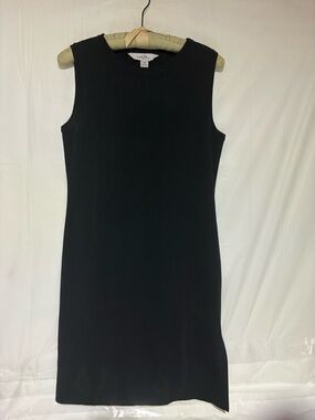 Ming Wang Classic Black Sleeveless Midi Shift Dress